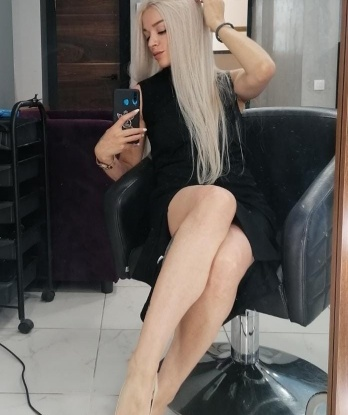 Отдаю тебе своё тело, чтобы утолить все твои желания. У меня много возможностей, я исполню твои самые фантазийные желания. Живу в Москве и готова встретиться с тобой где угодно в Москве. Условия комфорта и доверительности гарантирую, это будет сексуальный и запоминающийся опыт. Прекрасные отзывы и фото, чтобы ты знал, на что можешь рассчитывать. Не упусти шанс испытать удовольствие со мной. Жду тебя, чтобы насладиться вместе! 😉 Дана